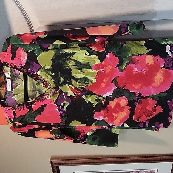 Susan Graver Printed Liquid Knit V-neck 3/4 Sleeve Size XSmall - Picture 1 of 6